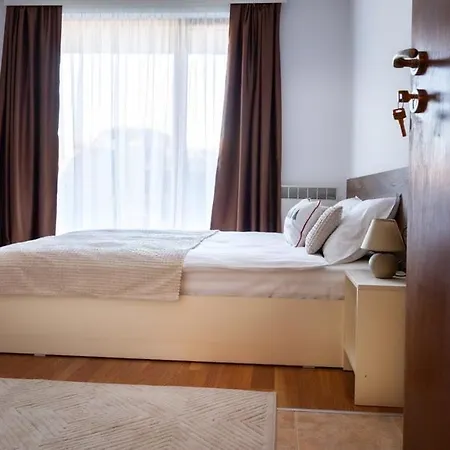 Divine Mountain - Parking - Apartman